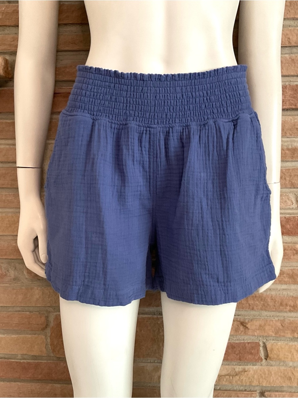 Three Dots Stretch Waist 100% Cotton Shorts Blue Medium
